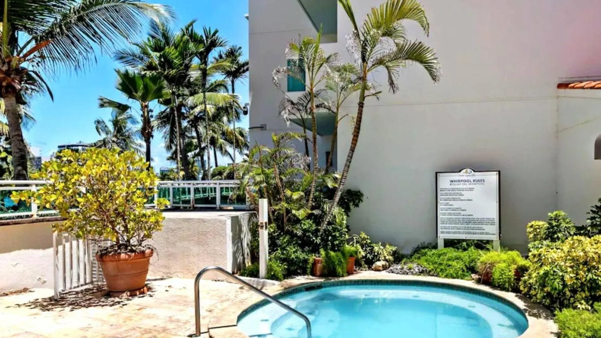 Lagoon View Studio | Balcony, Pool & Hot Tub San Juan